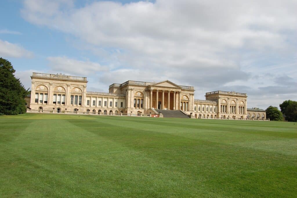 Precio de un internado en Inglaterra - curso academico - agencia English Education