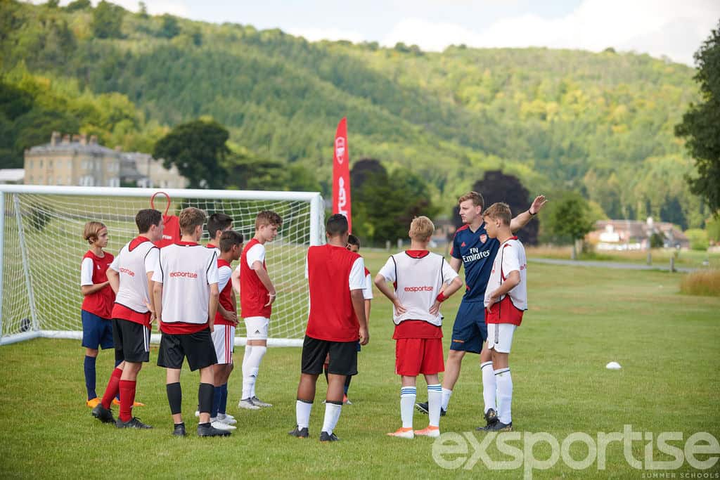 foto futbol verano campamento Arsenal