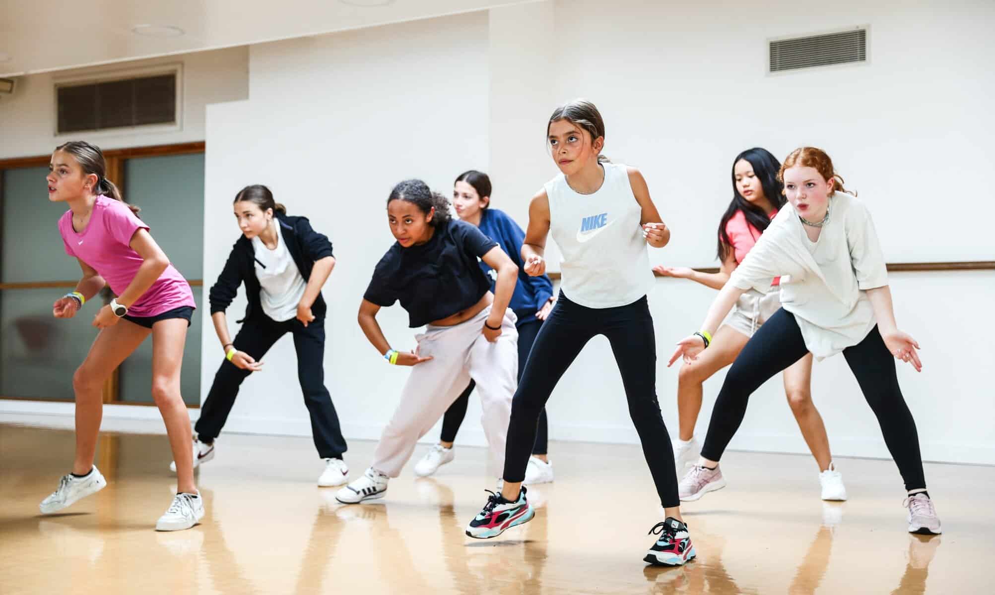 campamento verano Inglaterra baile Nike