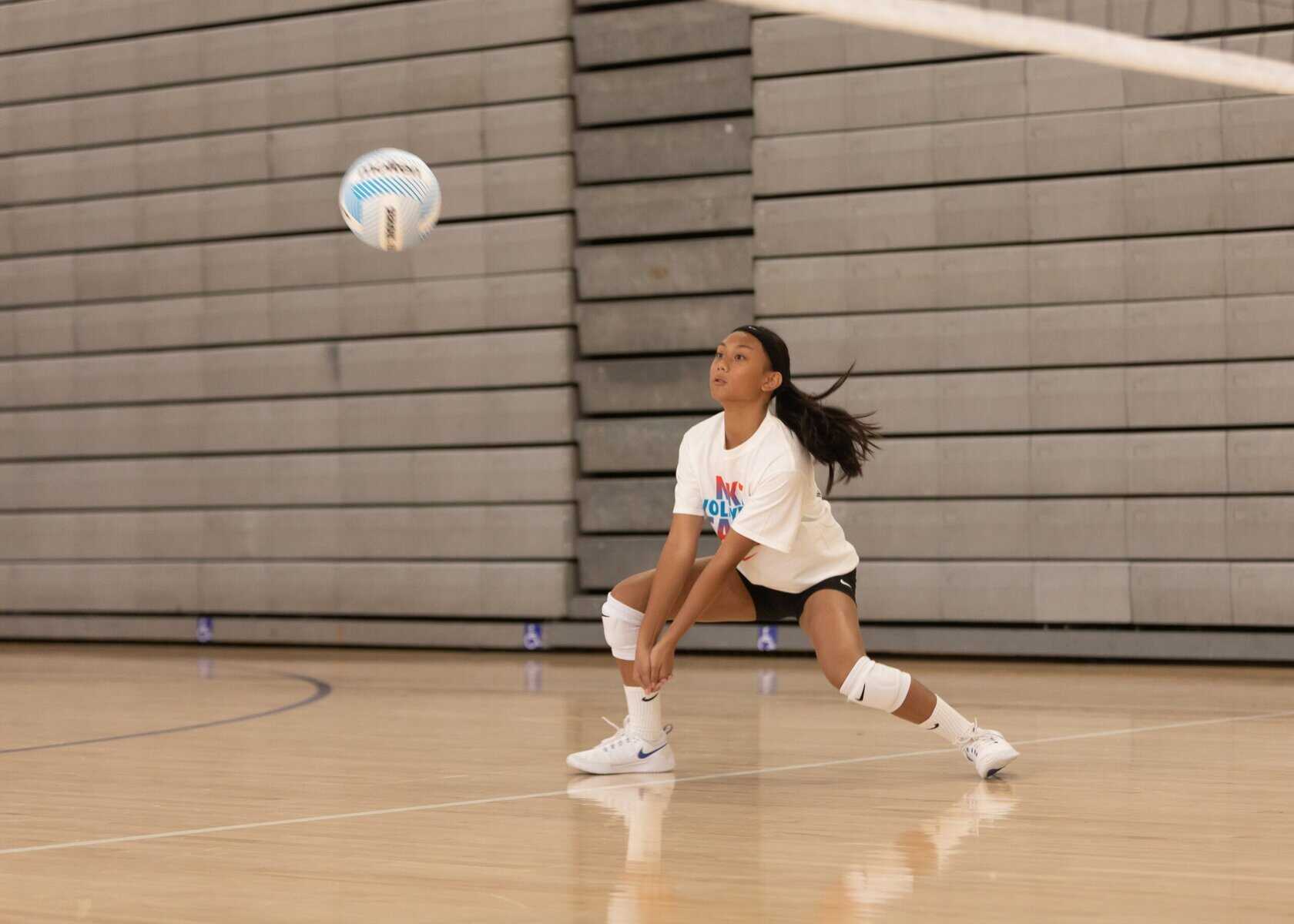 campamento verano Inglaterra deportes chicas voleibol